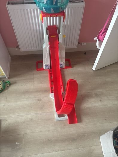 paw patrol rescue wheels super loop hq