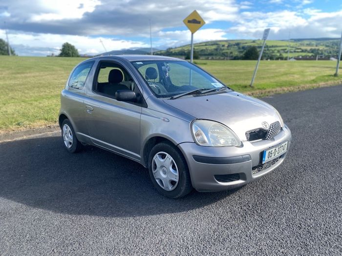 2005 Toyota Yaris