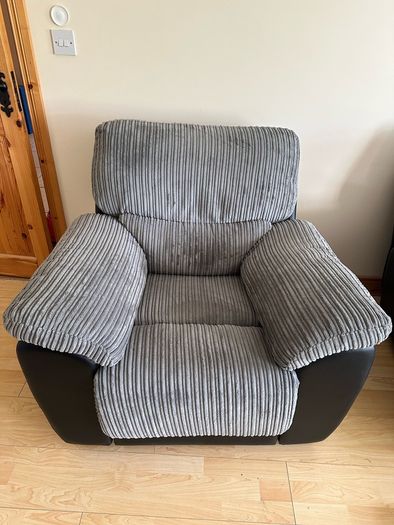 3 Seater Recliner sofa & Armchair