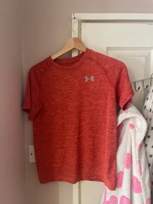 under armour top