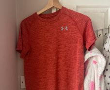 under armour top