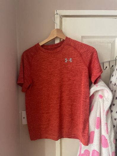 under armour top