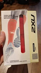 2XU Women's Compression Performance Run Socks - Size M