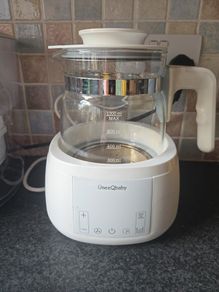 UneeQBaby kettle for bottle prep