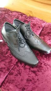Boy's shoes