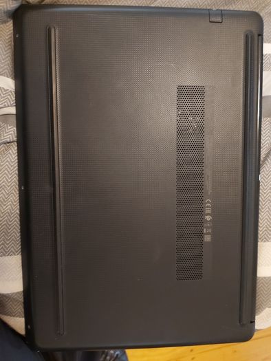 HP Laptop, TPN-Q189, Intel Core i3-6006U CPU, 2.0 GHz, 4GB Ram, 500GB HDD, Windows 10, Microsoft Edge, Chrome and VLC