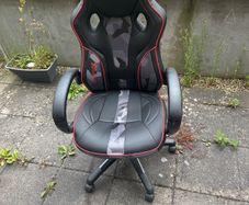Gaming chair