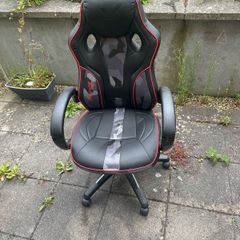 Gaming chair