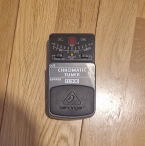 Behringer TU300 Chromatic Tuner