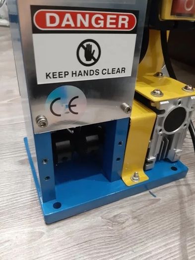 Electric Wire Stripping Machine Portable Powered 1/4HP Cable Stripper Tool 220v