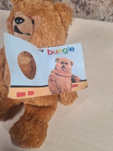 Rainbow BUNGLE soft toy teddy plush bean toy beanie Tagged vintage
