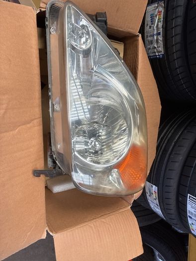 Toyota CR-V 02 xenon headlights