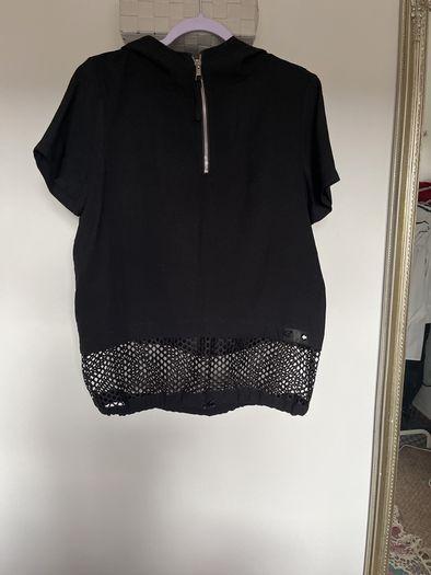 Naya short sleeved top