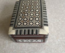 Wooden Mother of Pearl Inlay Jewelry Box