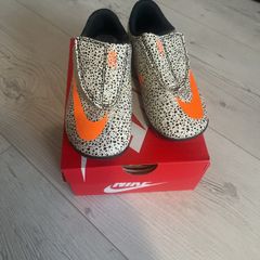 nike football boots boys