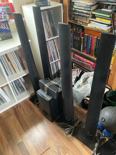 LG SH86TH Home Theatre Speaker Set