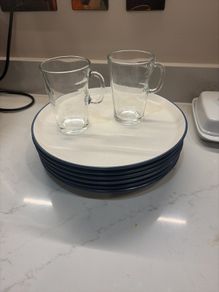 plates and mugs