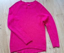 Red Jumper   Age 10-11