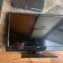 2 lcd tv and dvd player for sale Image 5