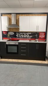 full kitchen