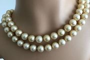 pearl necklace