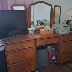 Dressing Table  with Mirrors
