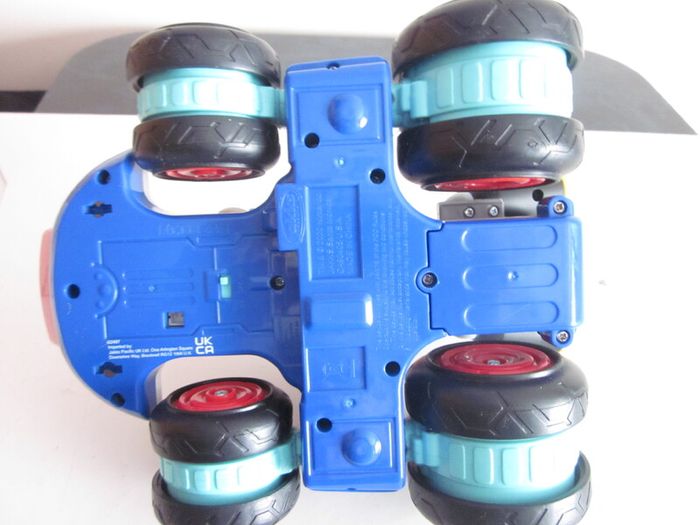 Nintendo Mario Kart 8 Anti Gravity RC Racer Remote Control Car