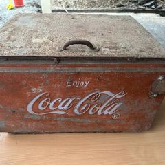 Vintage Coca Cola box