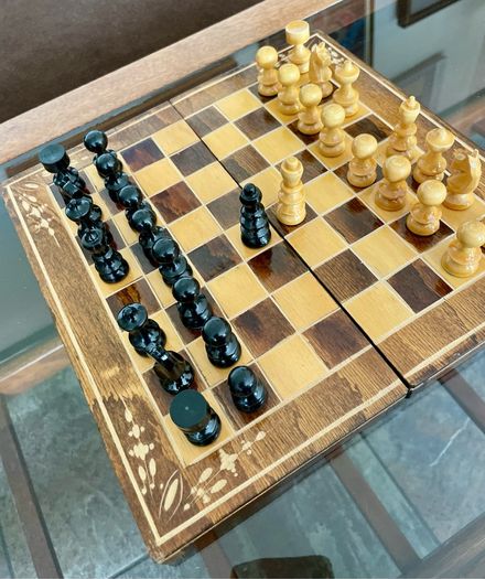 Vintage Decorative Foldable Chessboard with Hand Carved Detail and Chess Pieces 26 cm Square