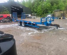 Low loader