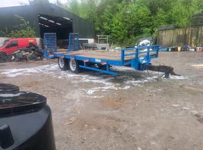 Low loader