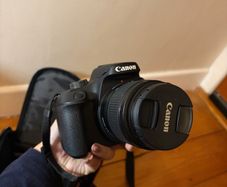 Canon EOS 4000D DSLR Camera Kit + 18-55mm Lens