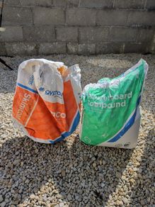 Skimcoat and plasterboard compound bags