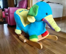 Yo Yo rocking elephant