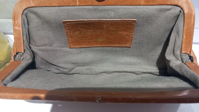 Beautiful Callard Manson Tan Leather Floral Embossed Purse