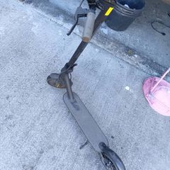 Electric scooter