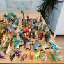 81 dinosaurs including finger and hand puppets Image 4