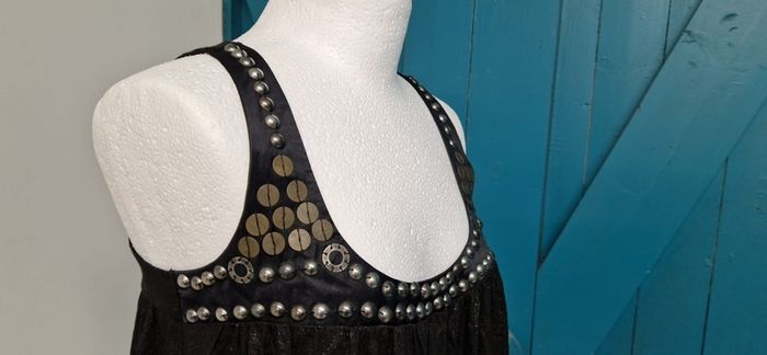 Warehouse top size 10
