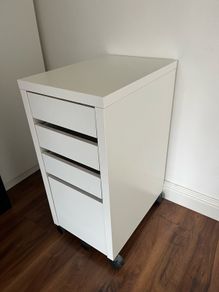 Ikea Micke drawers