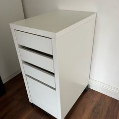 Ikea Micke drawers