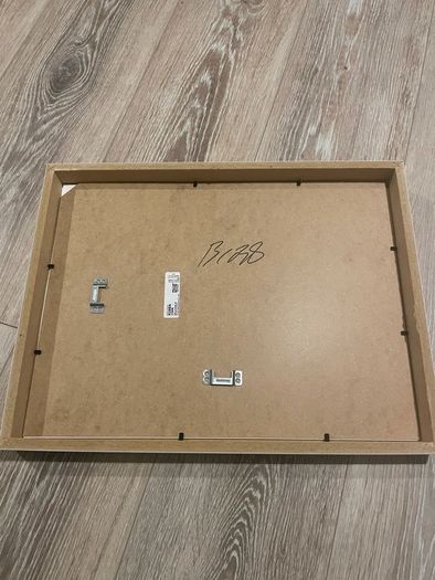 4 Ikea white frames