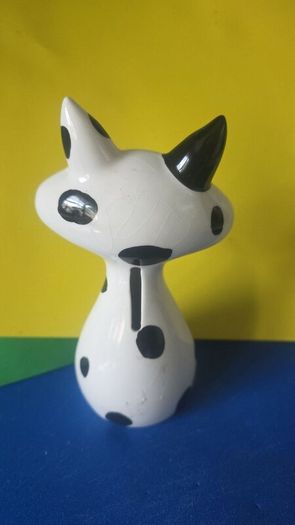 Cat money box