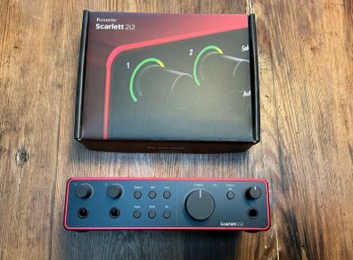 Focusrite Scarlett 2i2 4th Generation