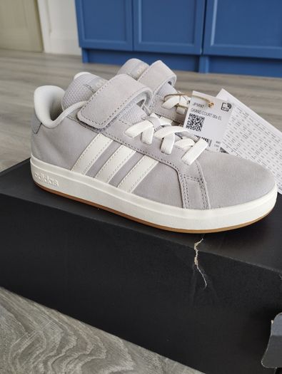 Kids Adidas Grand Court Trainers UK Size 1