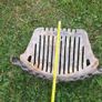heavy-duty cast iron grate and front grate Image 9