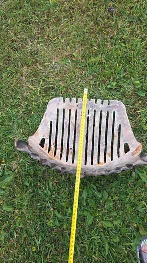 heavy-duty cast iron grate and front grate