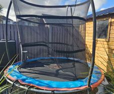 8ft trampoline