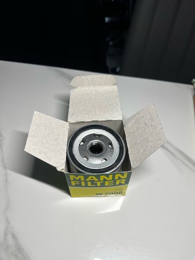 Mann Filter W 7008 - Oil Filter