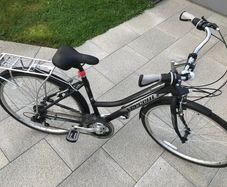 Ladies Hybrid Bike and Helmet Bundle