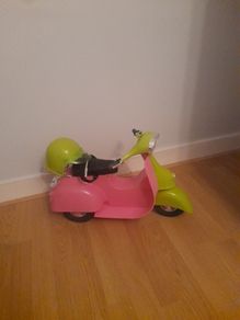 Our Generation Ride in Style Scooter
